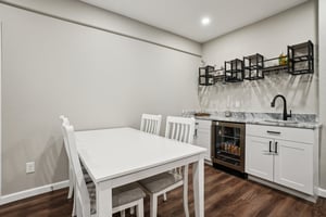 E 161st Ct-S1502-043.jpg