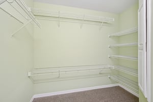 Robert D Rd-S0107-027.jpg