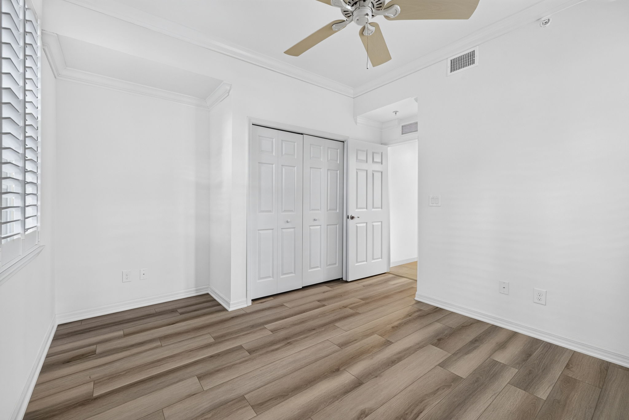 Guest Bedroom 1 - 2 of 2