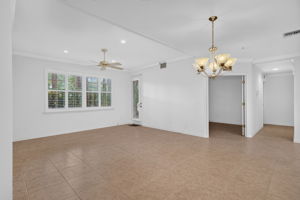 Dining Room 2 of 2