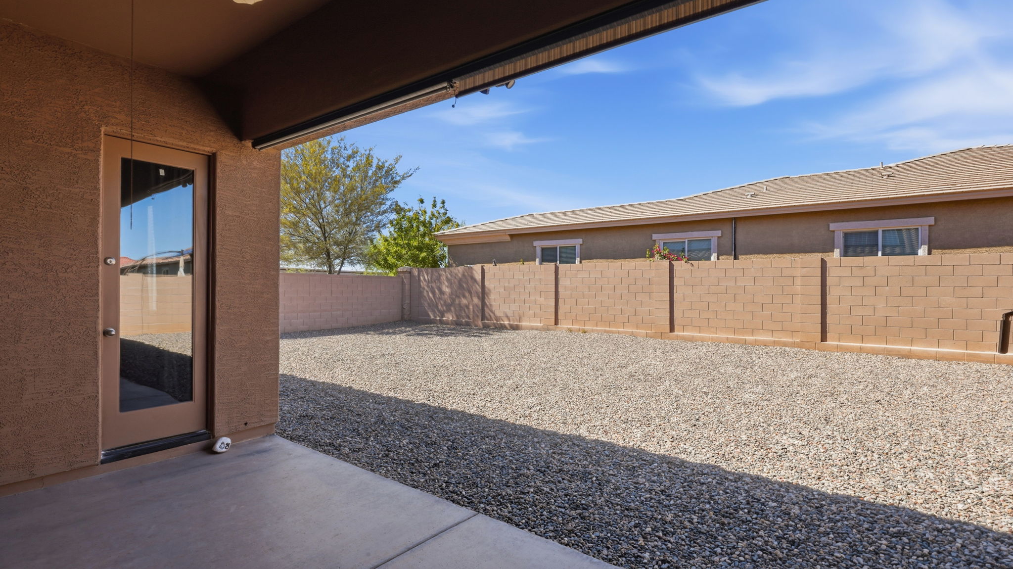  Photo 91