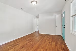 Chestnut Log Pl-S1504-011.jpg