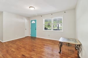 Chestnut Log Pl-S1504-013.jpg