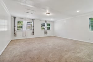 Chestnut Log Pl-S1504-020.jpg