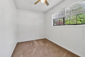 Chestnut Log Pl-S1504-027.jpg