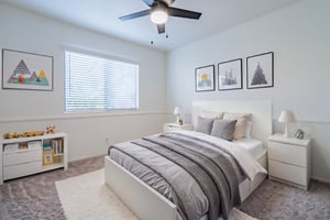 _CK12016 virtually staged.jpeg