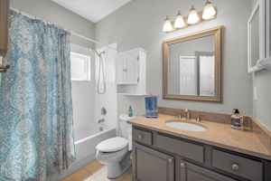 Bathroom2