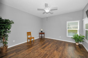Master Bedroom1a