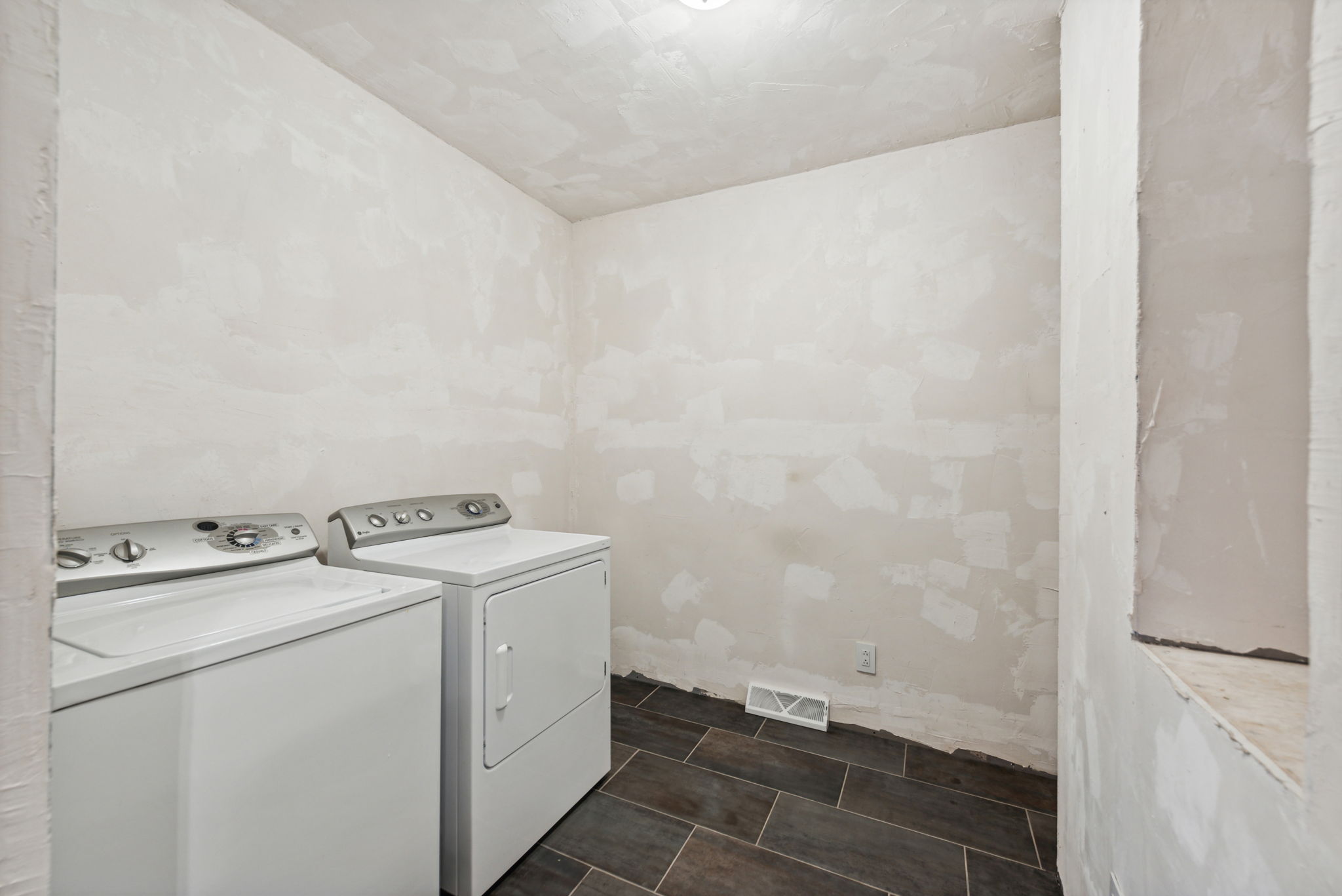 22-print-34_Interior