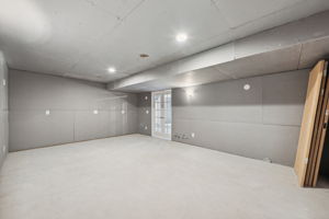 44_Interior