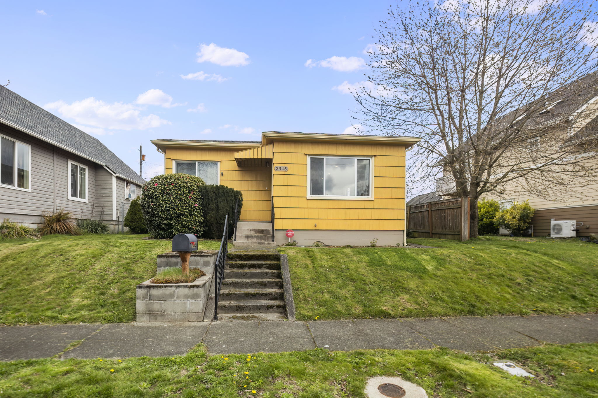 2345 S Cushman Ave, Tacoma, WA 98405 | Four Foot Photography