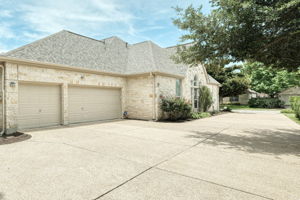 Side of Home/Garage/Long Side Driveway
