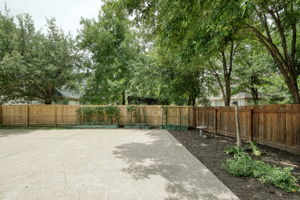 End of Driveway/Gardens