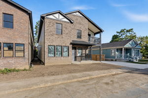  Photo 0