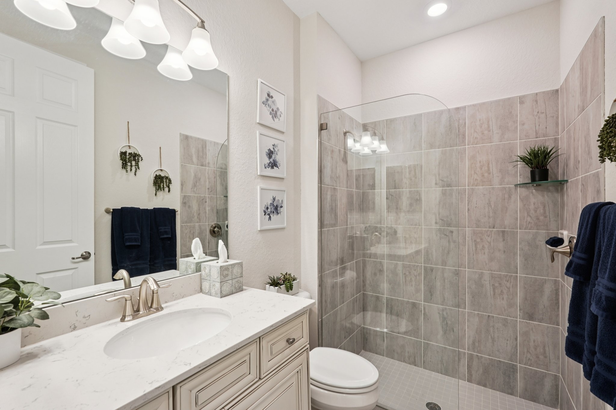 Waverly Cir-S0310-019.jpg