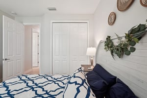 Waverly Cir-S0310-022.jpg
