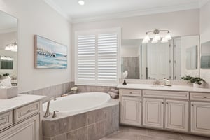 Waverly Cir-S0310-030.jpg