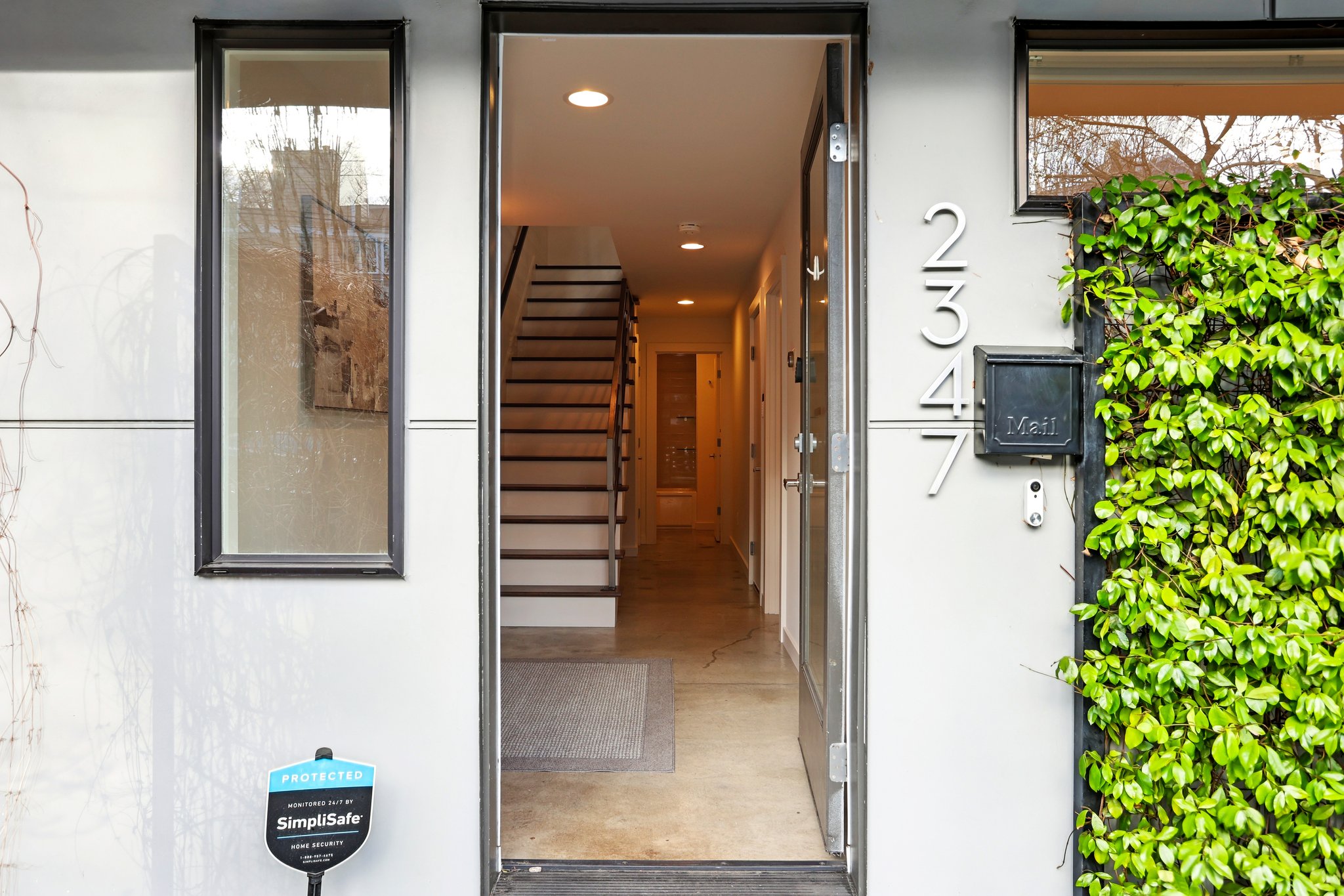 10th Ave-S1103-004.jpg