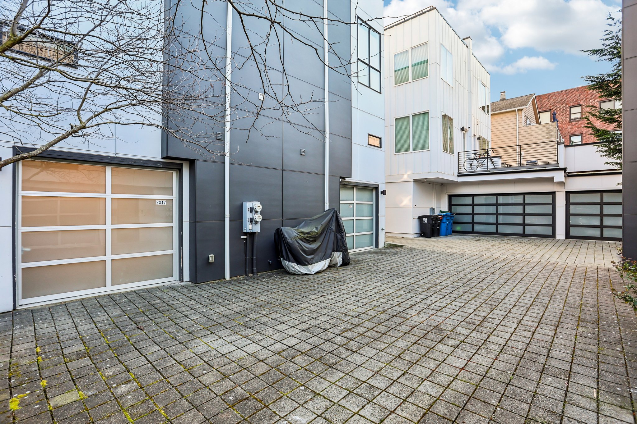 10th Ave-S1103-030.jpg