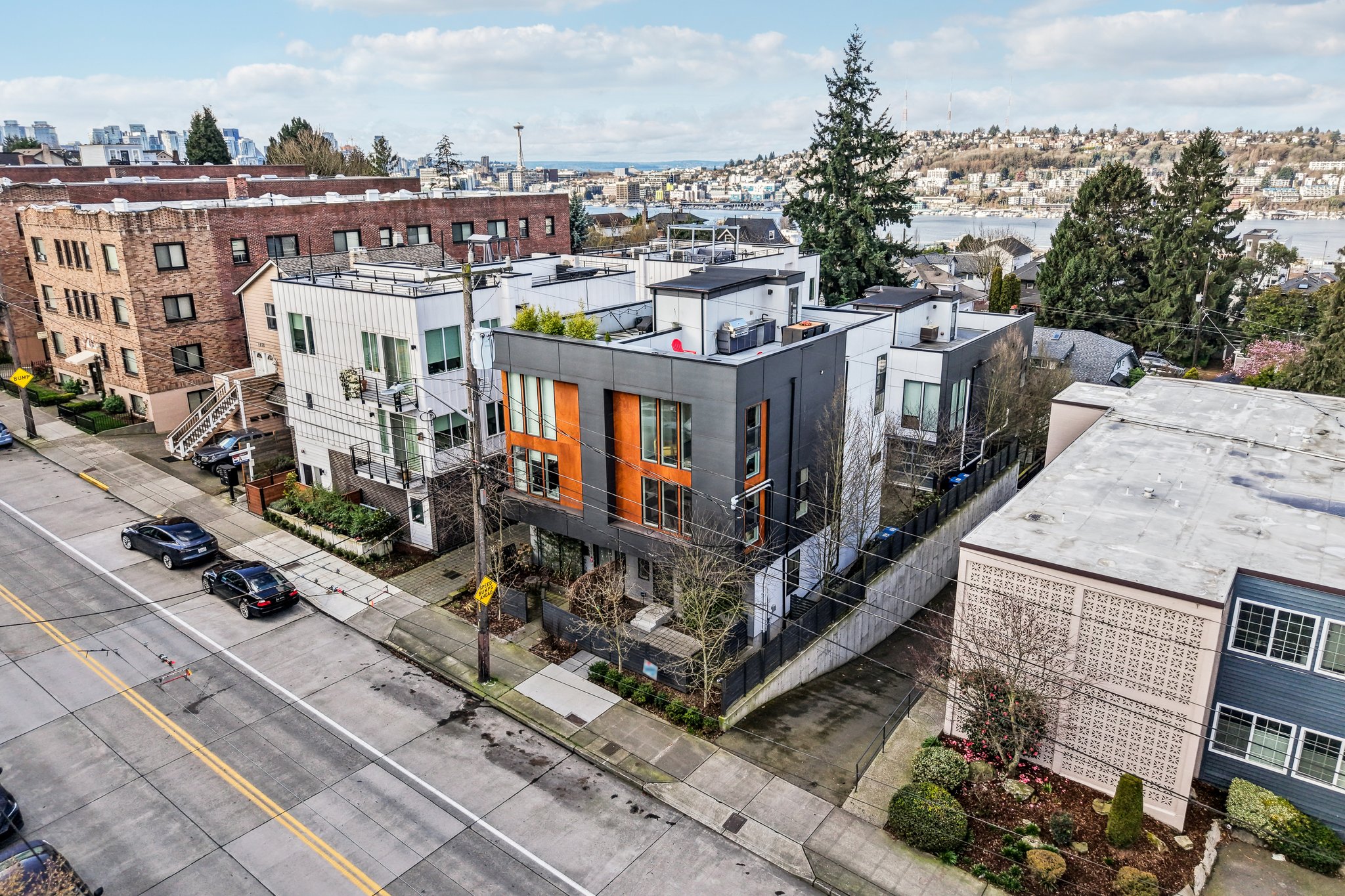 10th Ave-S1103-040.jpg