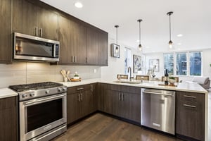 10th Ave-S1103-013.jpg