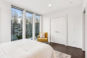 10th Ave-S1103-016.jpg