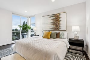 10th Ave-S1103-018.jpg