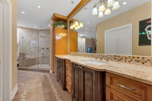 Master Ensuite Bathroom