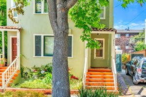 001_2347 Woolsey St
