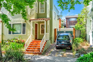 004_2347 Woolsey St