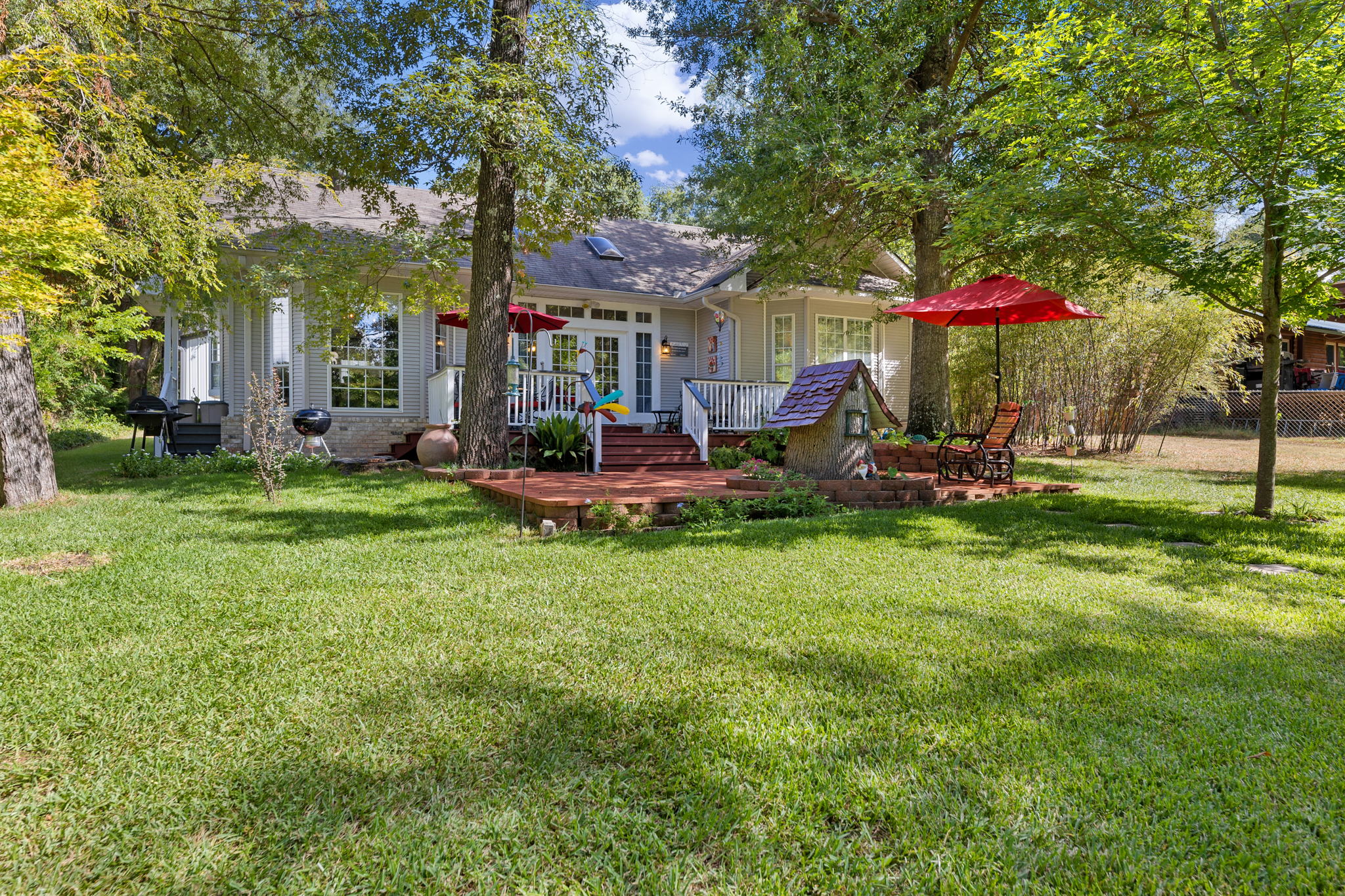 23471 Peninsula Point, Frankston, TX 75763 Eighteen Forty Six Media