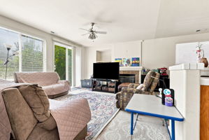010_F8_2348 Seacrest Ct