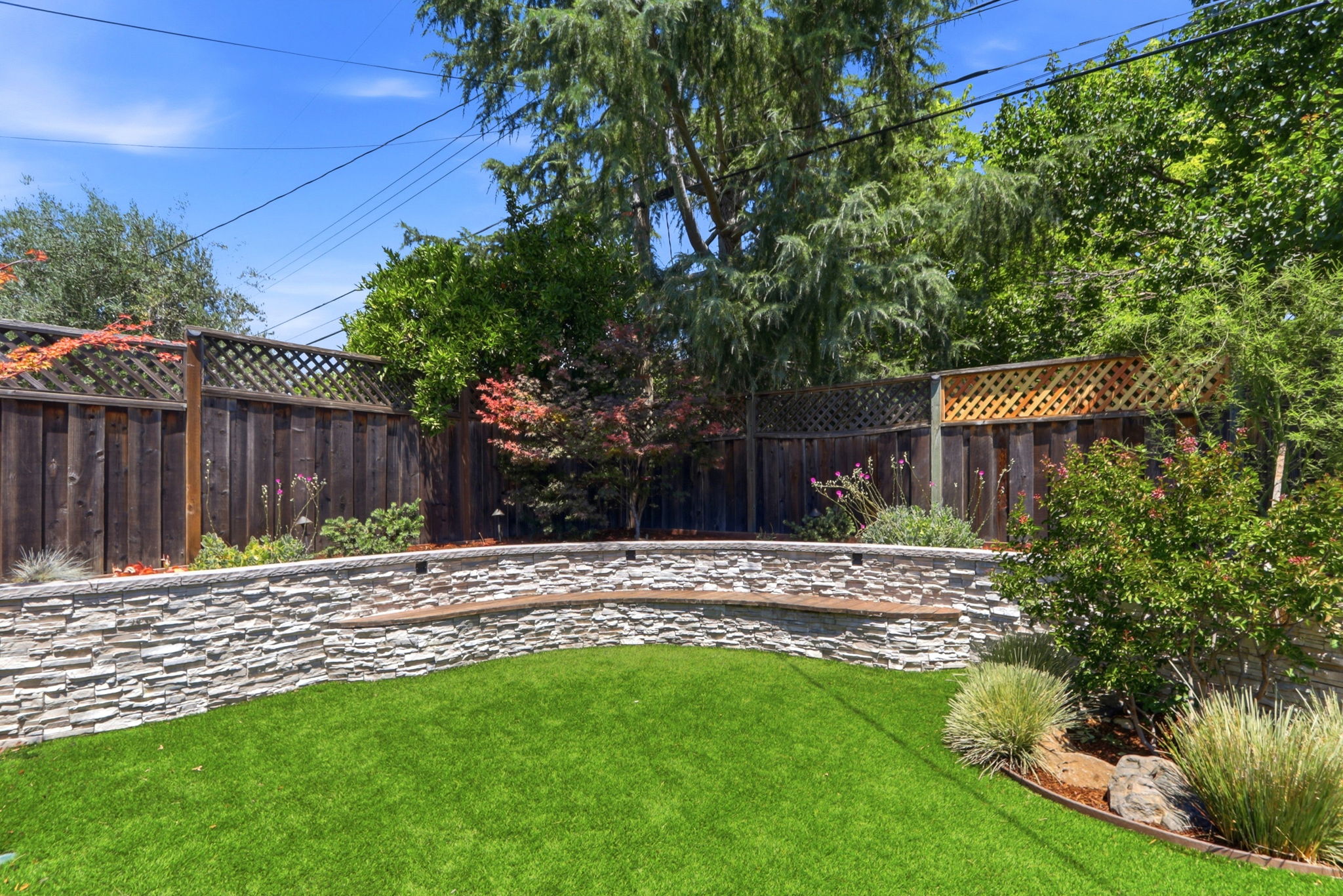 047_F8_2349 Carlton Ave