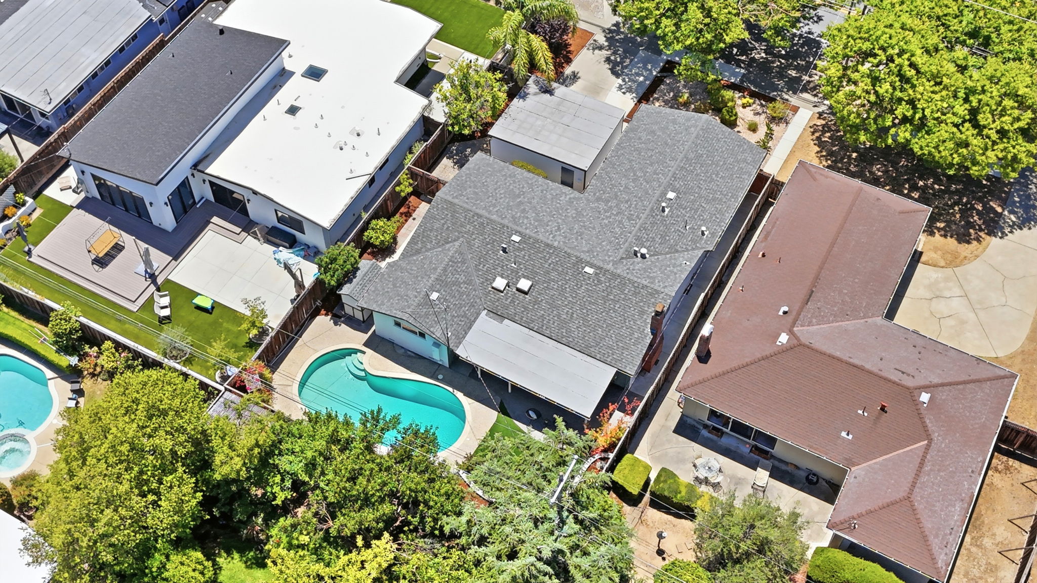 007_F8_AERIAL_2349 Carlton Ave