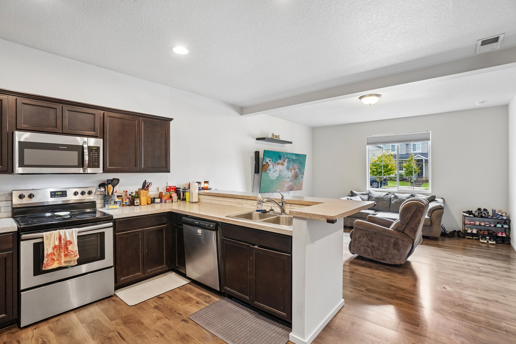 SE 16th St-S2408-018.jpg