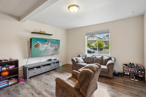SE 16th St-S2408-009.jpg