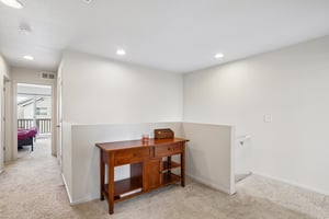 SE 16th St-S2408-024.jpg