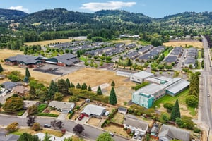 SE 16th St-S2408-048.jpg