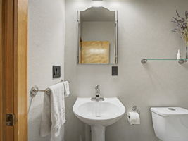  Photo 30