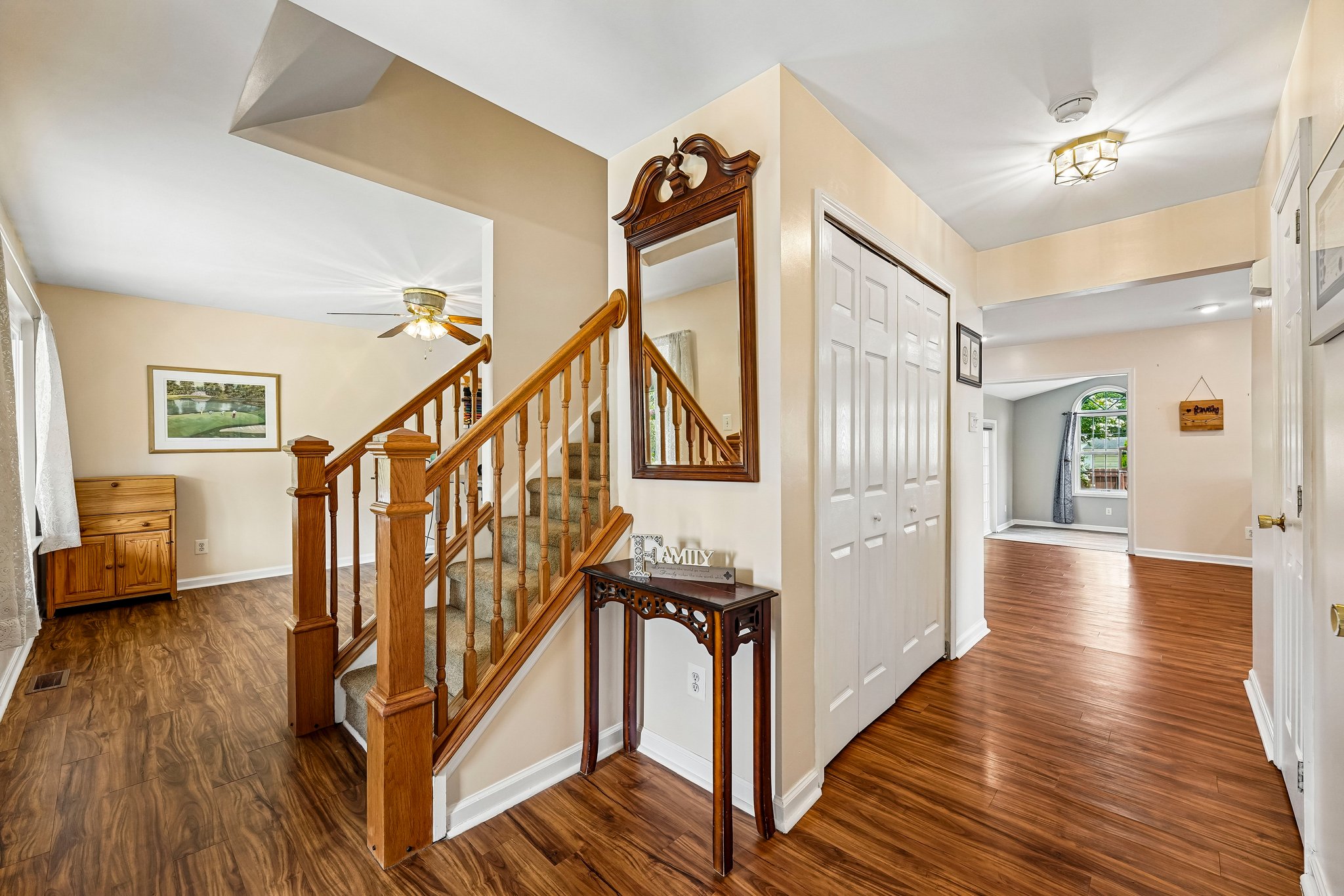 Abbey Ln-S1507-007.jpg