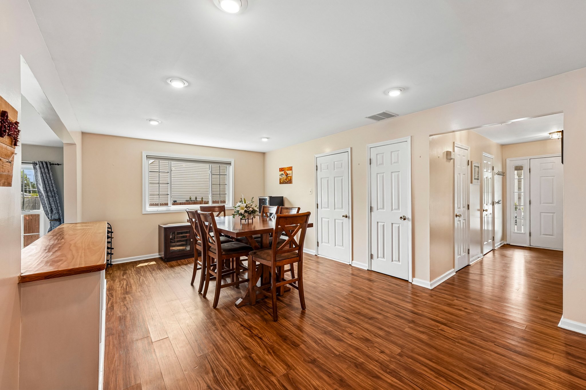 Abbey Ln-S1507-012.jpg