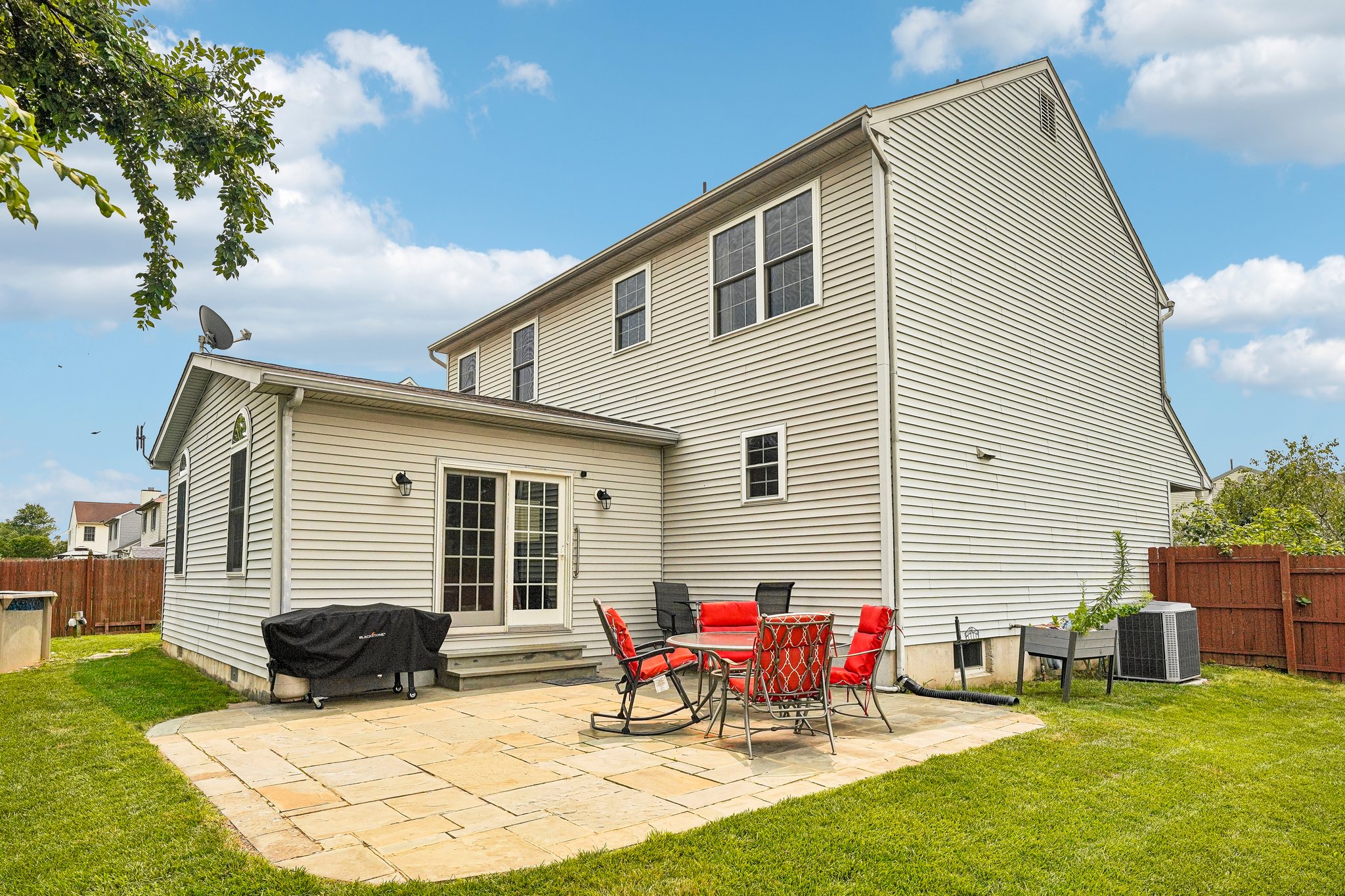 Abbey Ln-S1507-043.jpg