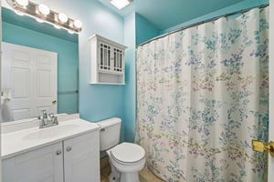 Abbey Ln-S1507-032.jpg