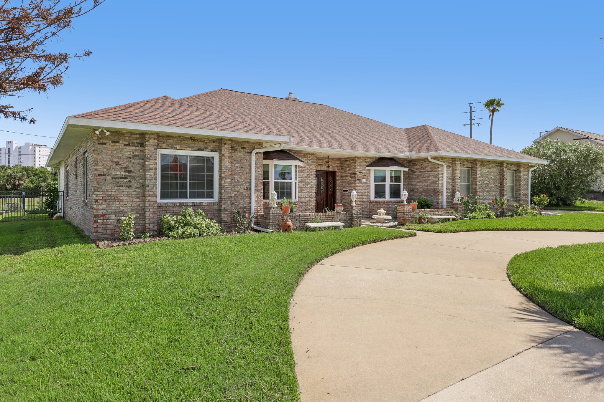 Ann Rustin Dr-S1106-005.jpg