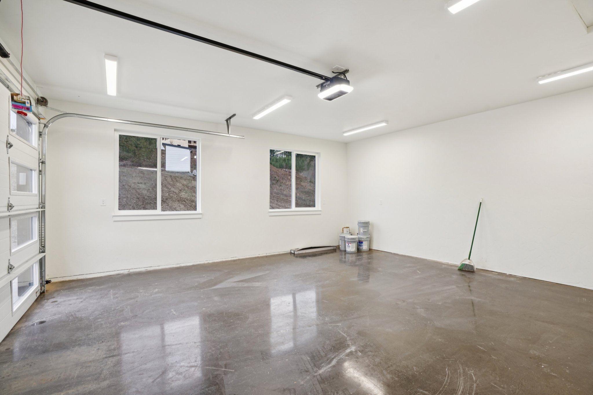 High Bank Ln-L0502-015.jpg