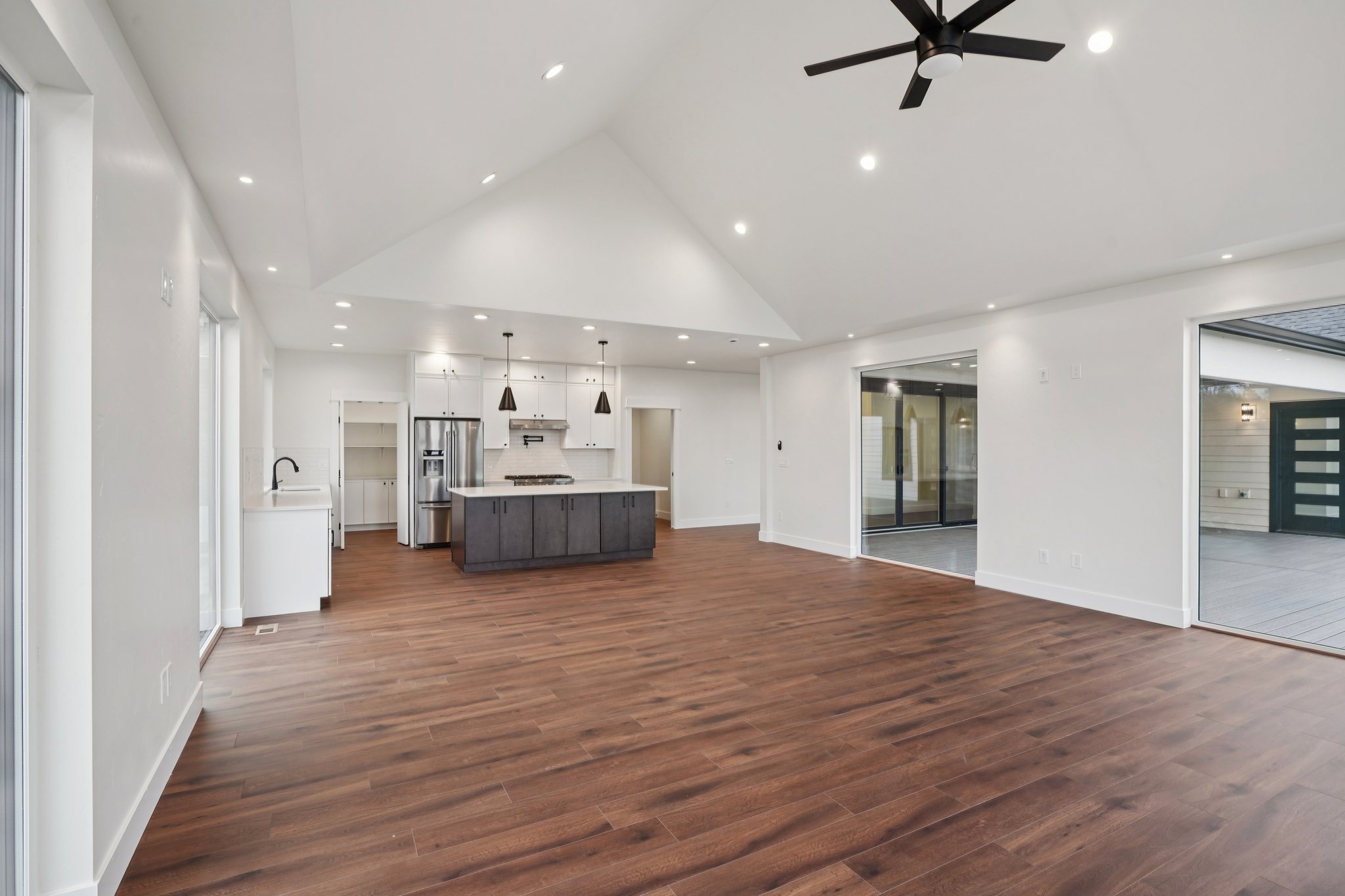 188136 - 7977 Creek Hollow Rd, Jefferson Township-S0402-017r.jpg