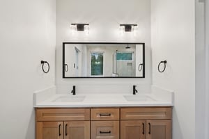 High Bank Ln-L0502-021.jpg