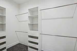 High Bank Ln-L0502-024.jpg