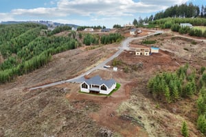 High Bank Ln-L0502-045.jpg