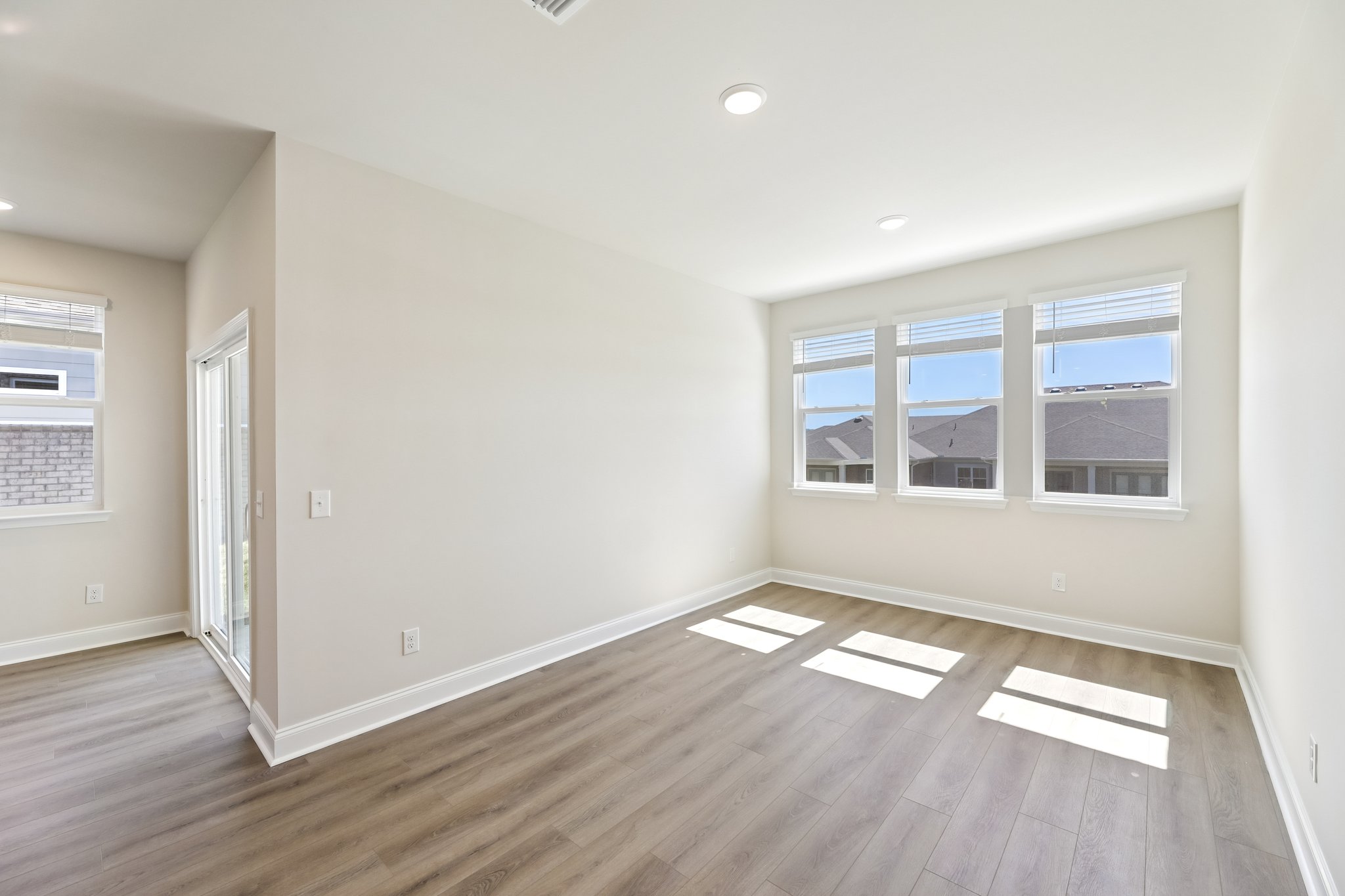 Limestone Wy Lot 44-S1505-011.jpg